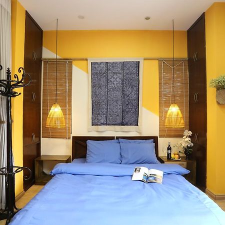Tuti Lakeside Homestay Hanoi Bagian luar foto